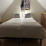 Tollgaarden Gjestegaard Nocleg ze śniadaniem Larvik