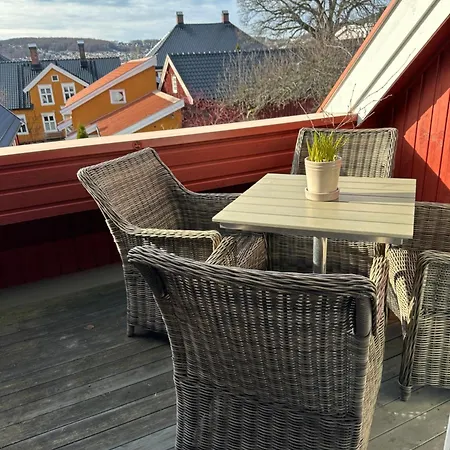 Tollgaarden Gjestegaard Bed & Breakfast 3*