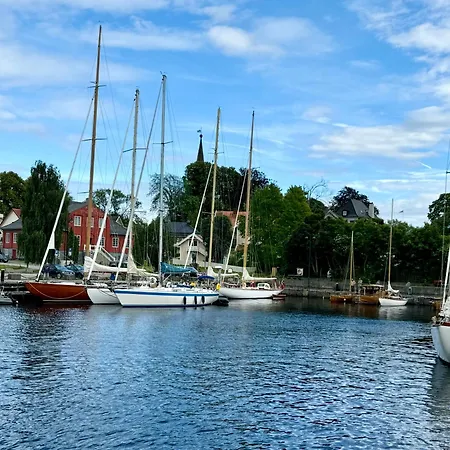 Tollgaarden Gjestegaard 3* Larvik