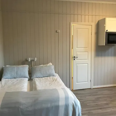 Bed and breakfast Tollgaarden Gjestegaard 3*