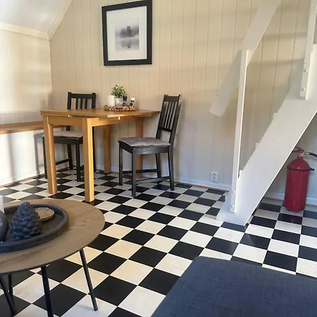 Tollgaarden Gjestegaard Bed and breakfast Larvik