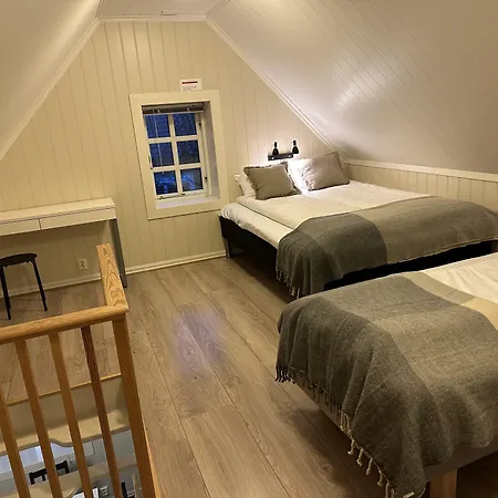 Tollgaarden Gjestegaard Bed and breakfast