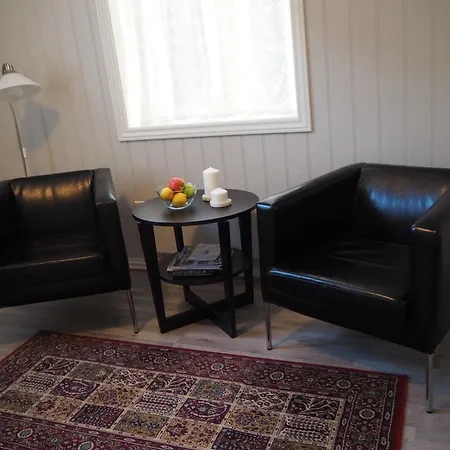 Tollgaarden Gjestegaard 3*