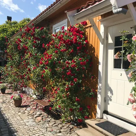 Tollgaarden Gjestegaard 3* Larvik