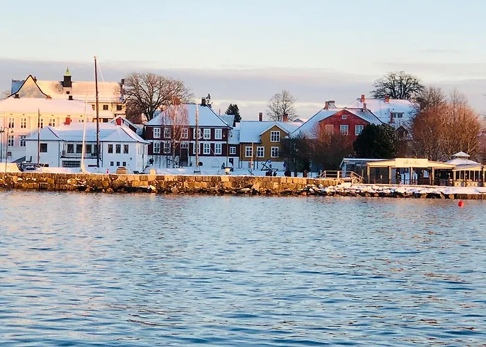 Tollgaarden Gjestegaard 3* Larvik