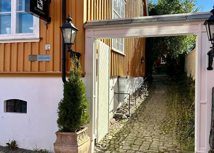 Bed & Breakfast Tollgaarden Gjestegaard 3*