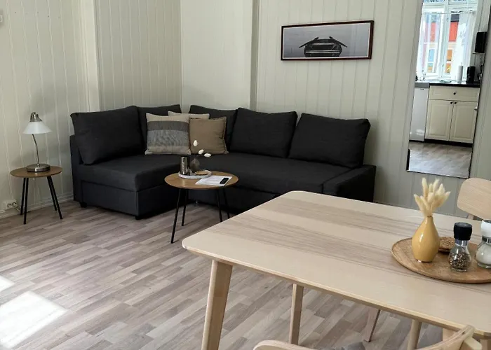 Tollgaarden Gjestegaard 3* Larvik