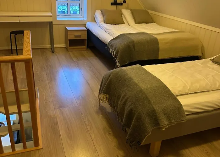 Tollgaarden Gjestegaard Bed & Breakfast Larvik