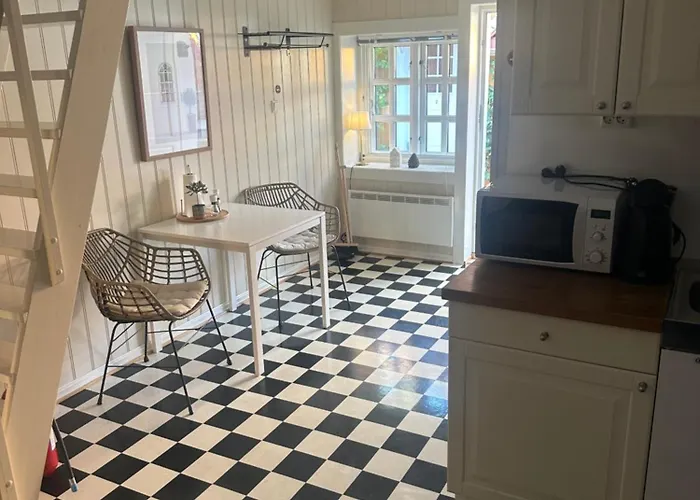 Bed & Breakfast Tollgaarden Gjestegaard Larvik