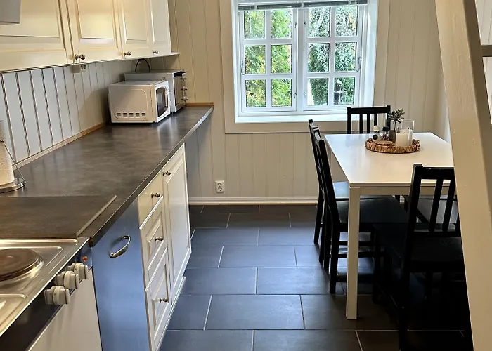 Bed & Breakfast Tollgaarden Gjestegaard 3*