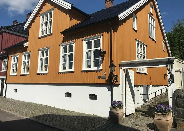 Bed & Breakfast Tollgaarden Gjestegaard 3*