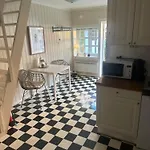 Panzió Tollgaarden Gjestegaard Larvik