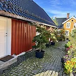 Tollgaarden Gjestegaard 3*
