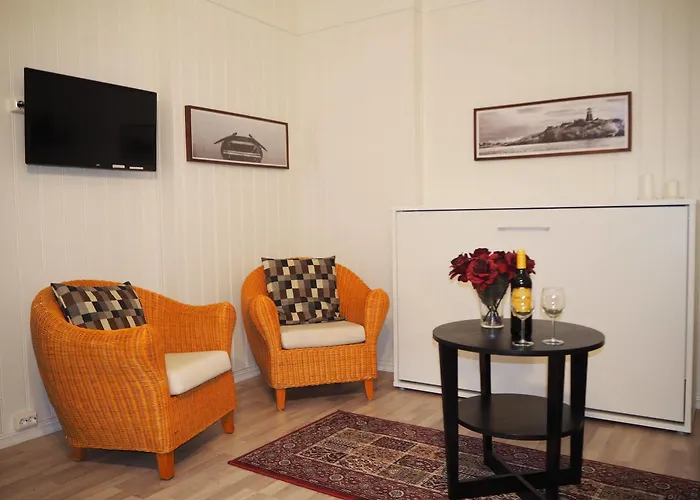 Tollgaarden Gjestegaard 3*