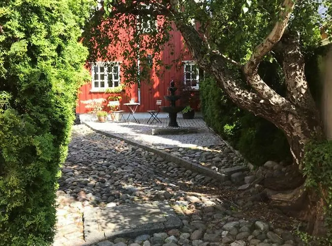 Bed & Breakfast Tollgaarden Gjestegaard Larvik